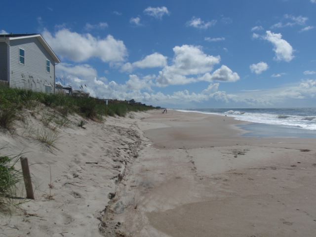Pine Knoll Townes Looking East