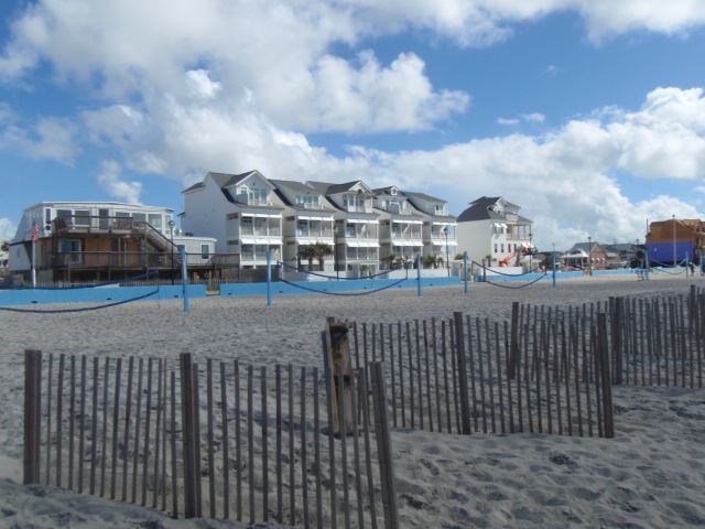 The Circle Looking North